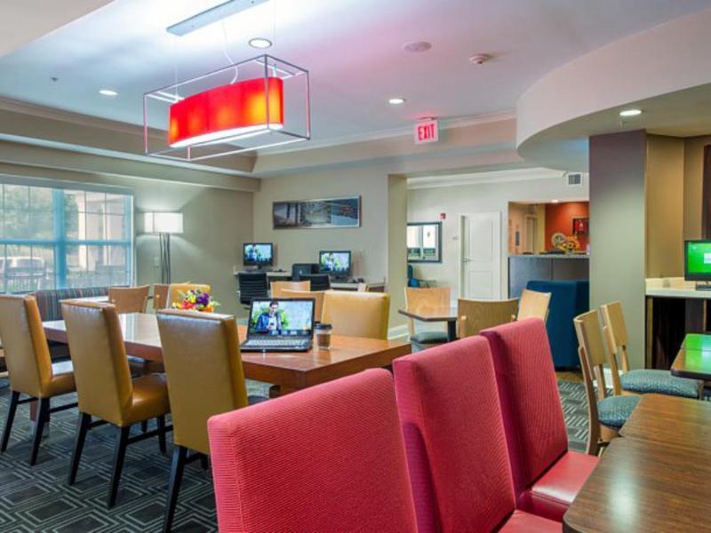 Hotel Towneplace By Marriott Baltimore Bwi Airport