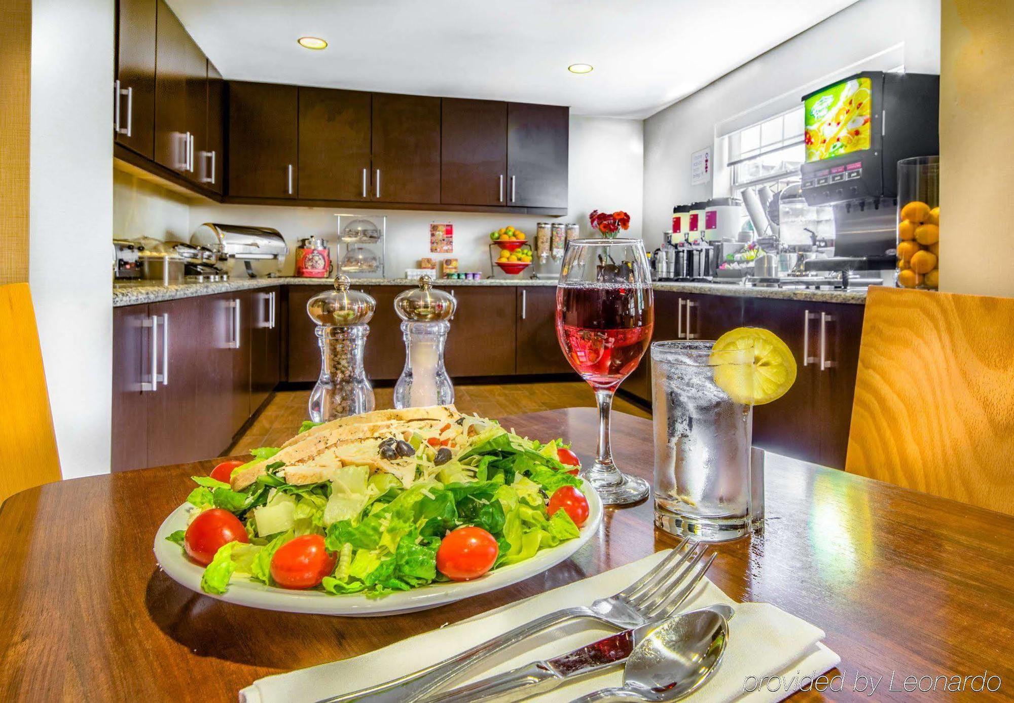 Hotel Towneplace By Marriott Baltimore Bwi Airport 3*